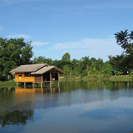 מלון רוי אט Isaan Perazim Park מראה חיצוני תמונה