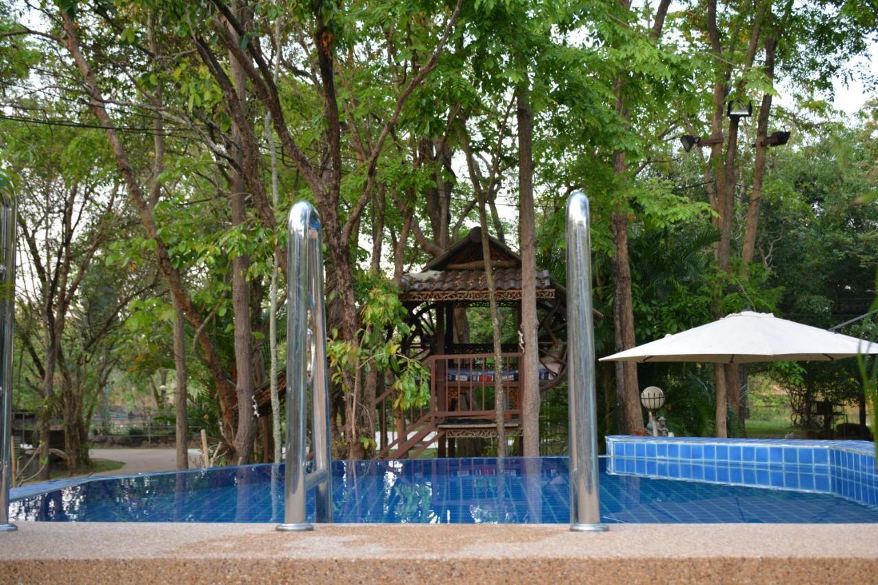 מלון רוי אט Isaan Perazim Park מראה חיצוני תמונה